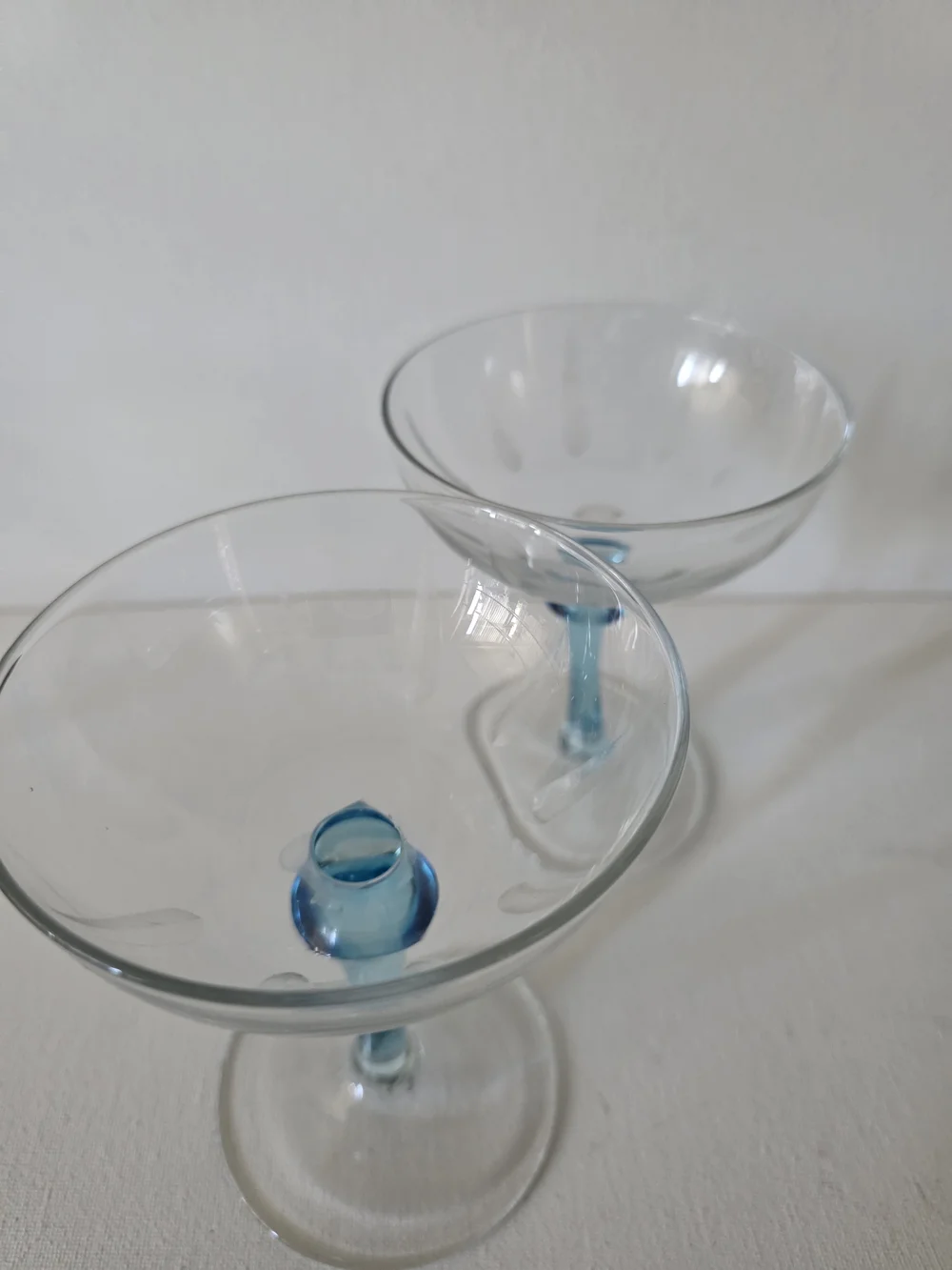 Bombay Sapphire Stem Coupe Glasses - Clear Bowls Gin/ Martini (Set of 2)